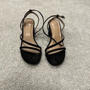 A new day - Strappy black faux suede block heel - 7